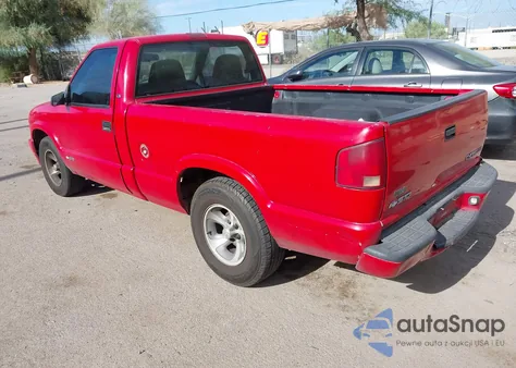 2000 Chevrolet S-10 Ls from USA, damaged, VIN 1GCCS14W2Y8125526